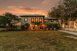 706 Arcadian Way photo 4