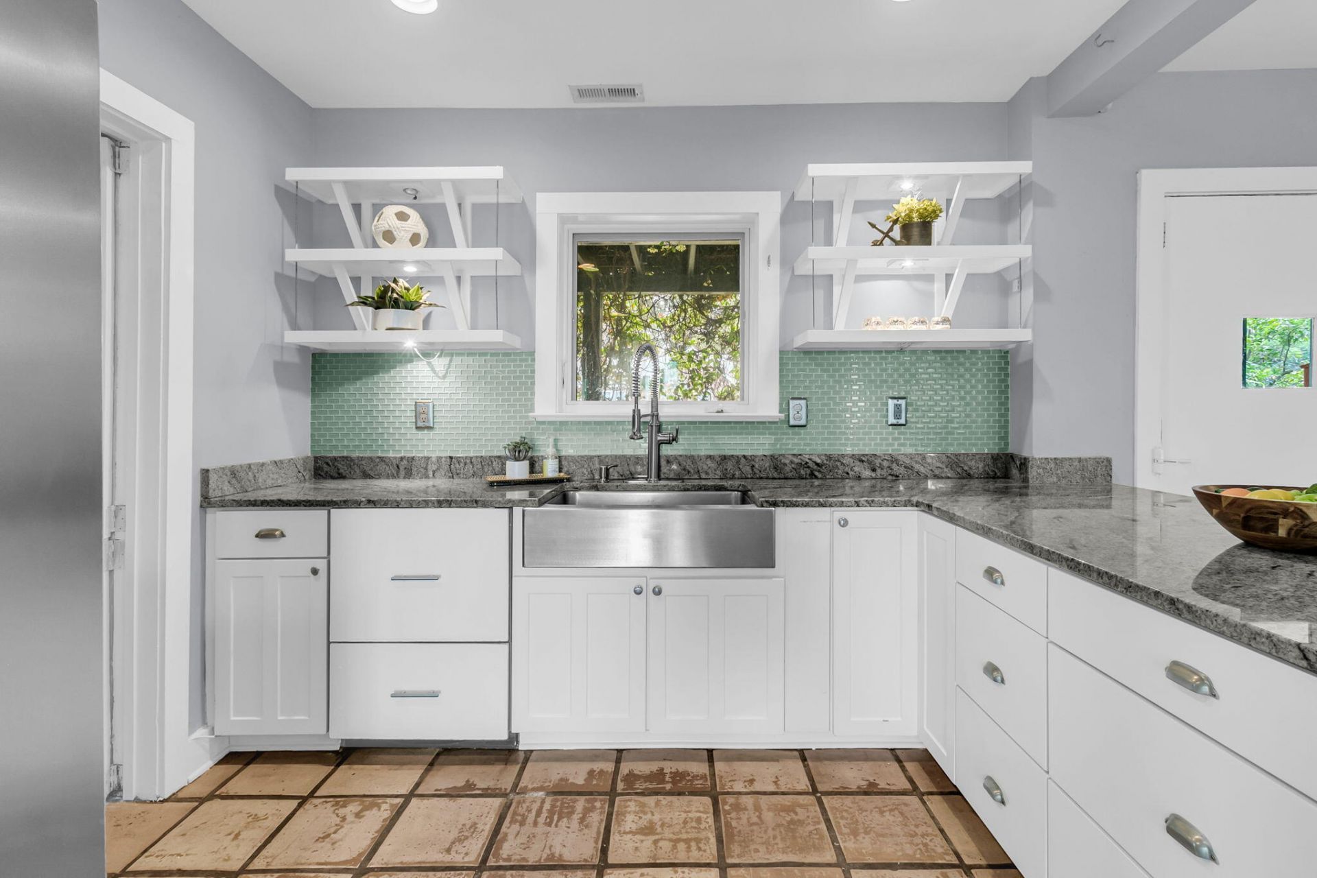 706 Arcadian Way Photo 20