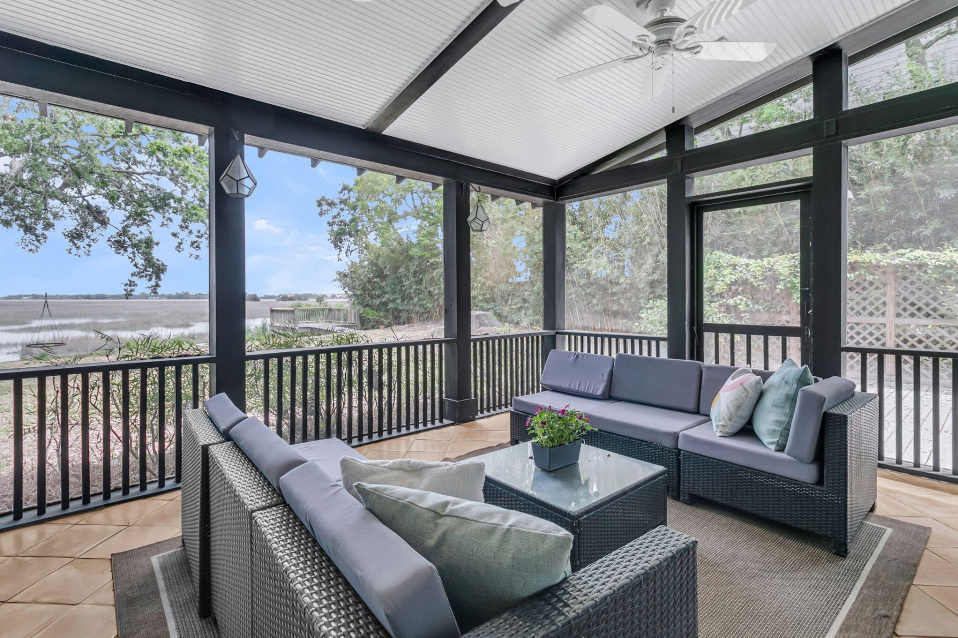 706 Arcadian Way Photo 29