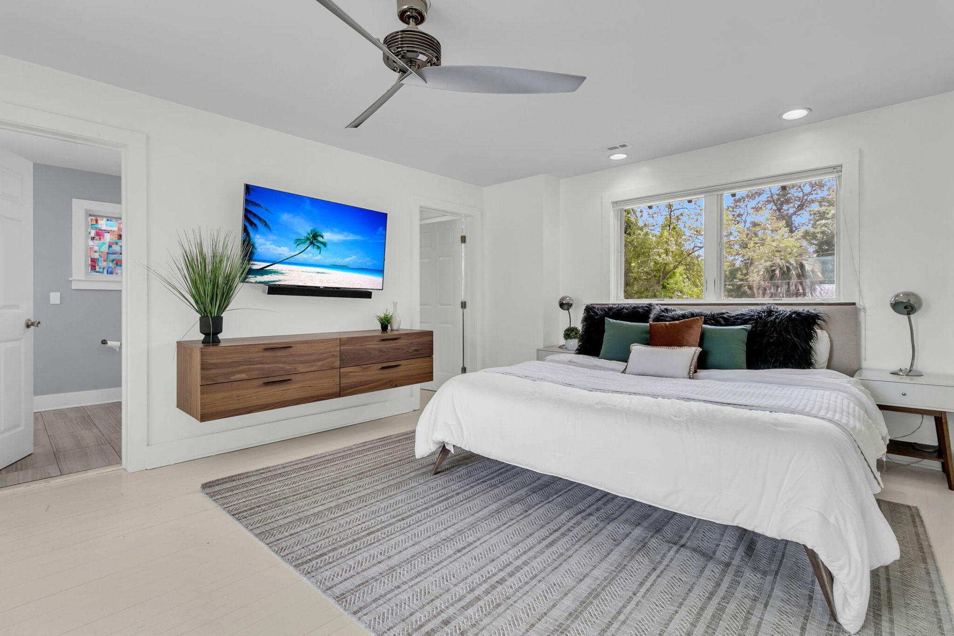 706 Arcadian Way Photo 33