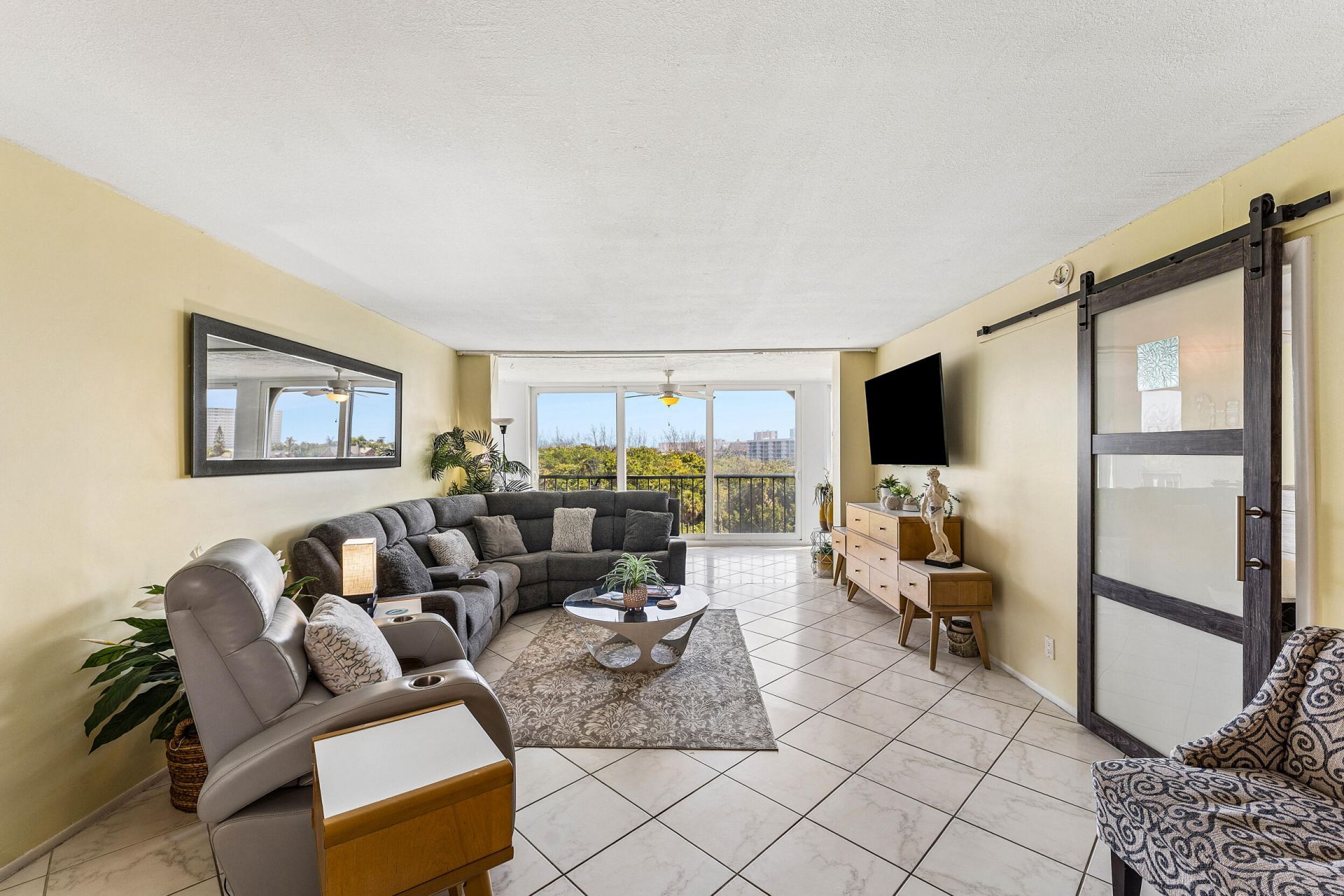 1631 Riverview Road, Unit 505, Deerfield Beach, FL 33441 Photo