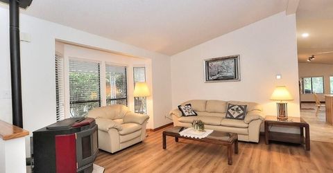 6930 Lake Tree Ln, Citrus Heights, CA 95621 Photo