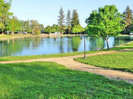 6930 Lake Tree Ln, Citrus Heights, CA 95621 Photo