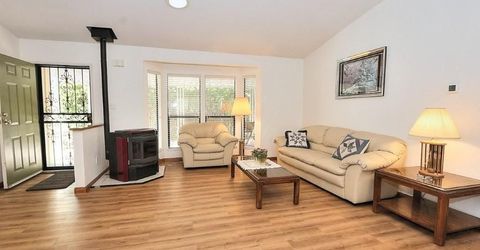 6930 Lake Tree Ln, Citrus Heights, CA 95621 Photo