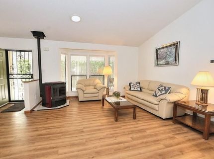 6930 Lake Tree Ln, Citrus Heights, CA 95621 Photo