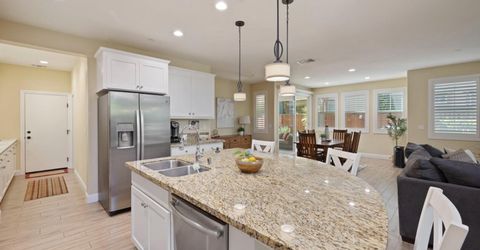 1120 S Shields Ave, Mountain House, CA 95391 Photo