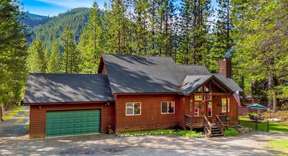101 Lewis Ln., Sierra City, CA 96125 Photo