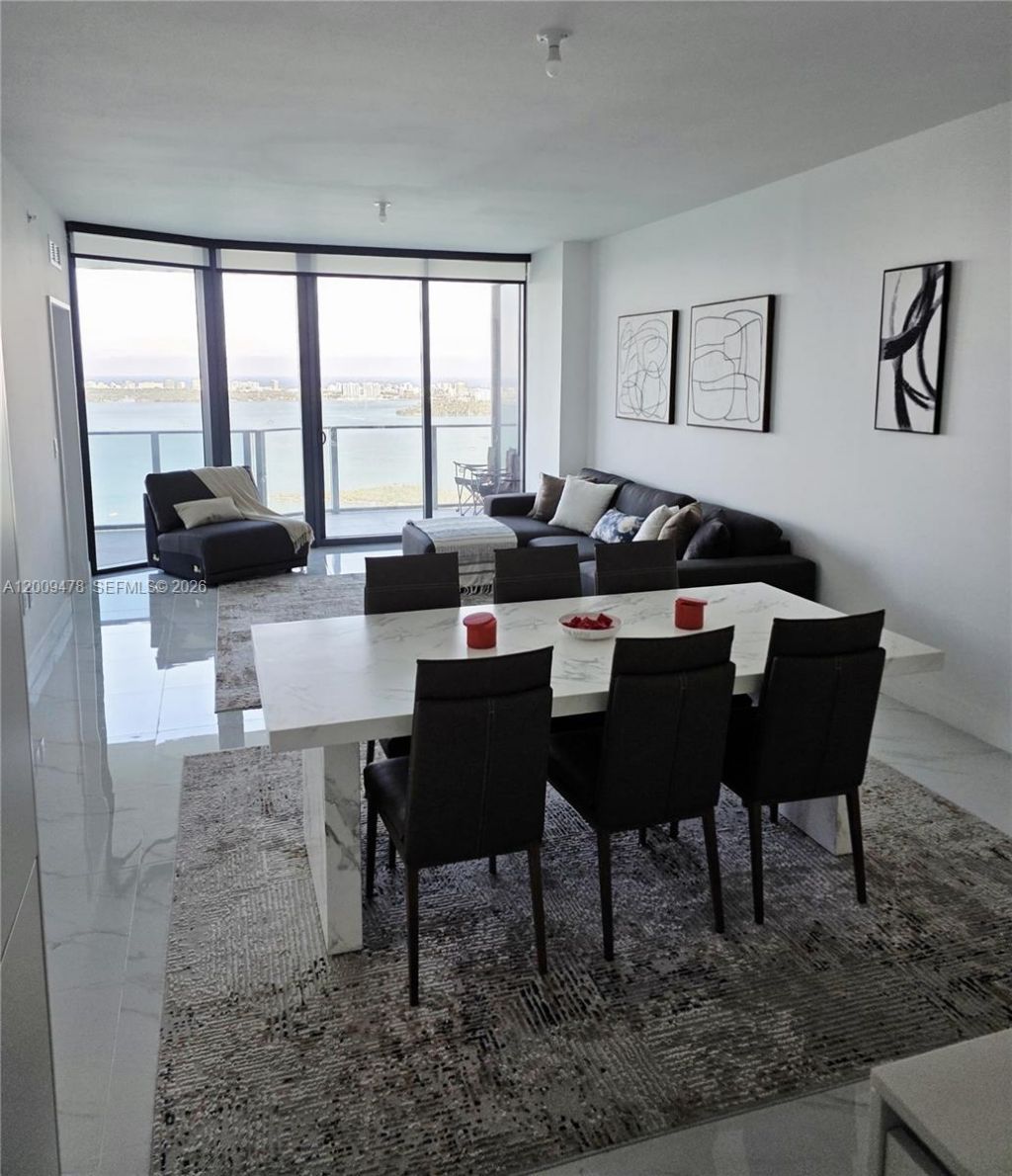 700 NE 24th Street, Unit 3903, Miami, FL 33137 Photo