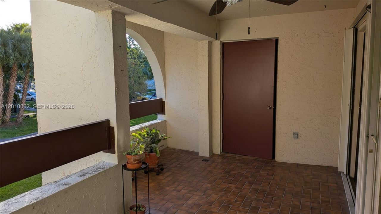 9030 SW 125th Ave, Unit E206, Miami, FL 33186 Photo