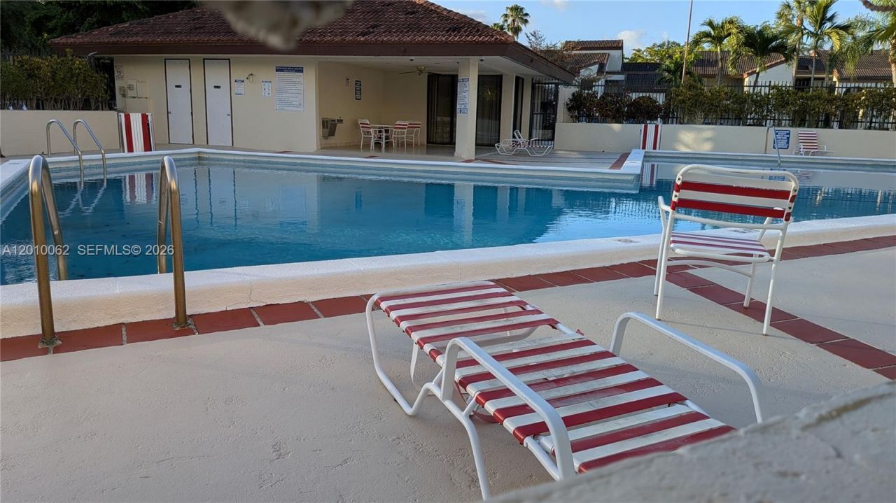 9030 SW 125th Ave, Unit E206, Miami, FL 33186 Photo