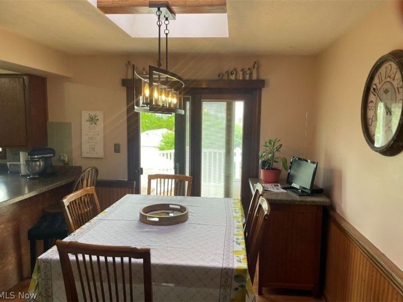 447 W Omar Street, Struthers, OH 44471 Photo 11