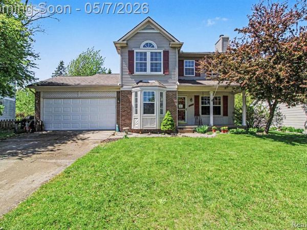 7843 Briarbrook Drive, Ypsilanti Twp, MI 48197
