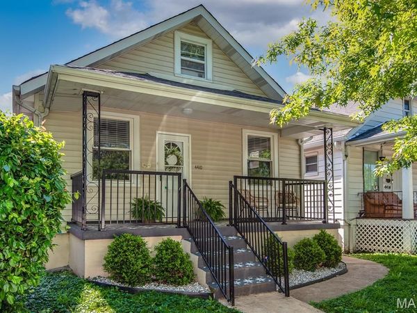 4410 S Spring Avenue, St Louis, MO 63116