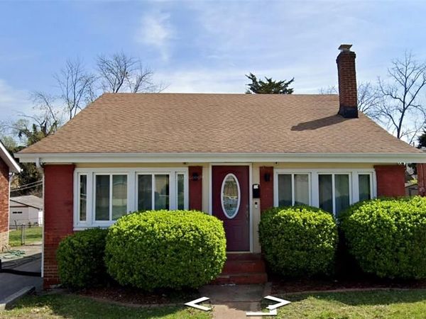 1600 Bradford Avenue , Pagedale, MO 63133