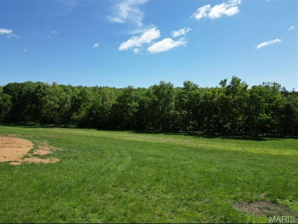 9207 Old Jackson Road , Fredericktown, MO 63645