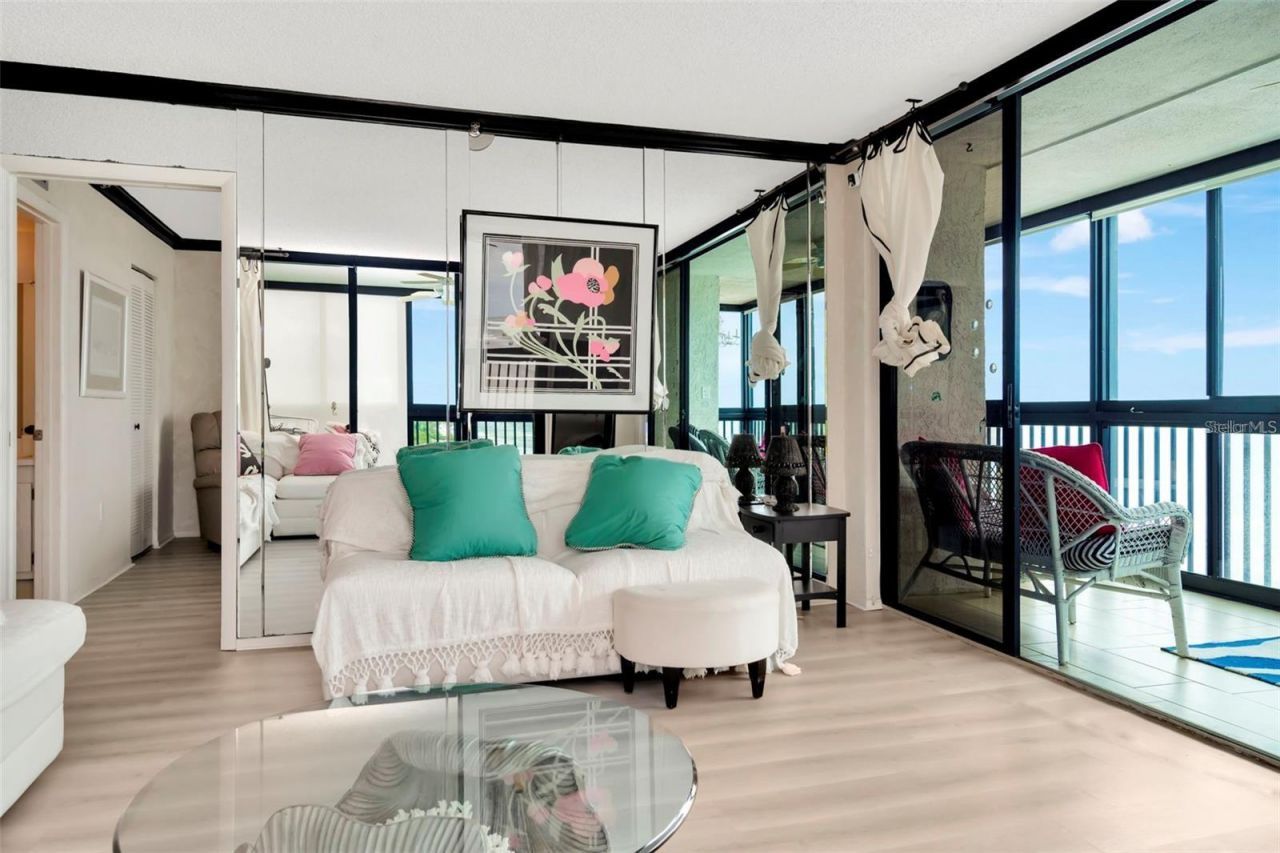 15462 Gulf Boulevard , Unit 508, Madeira Beach, FL 33708 Photo