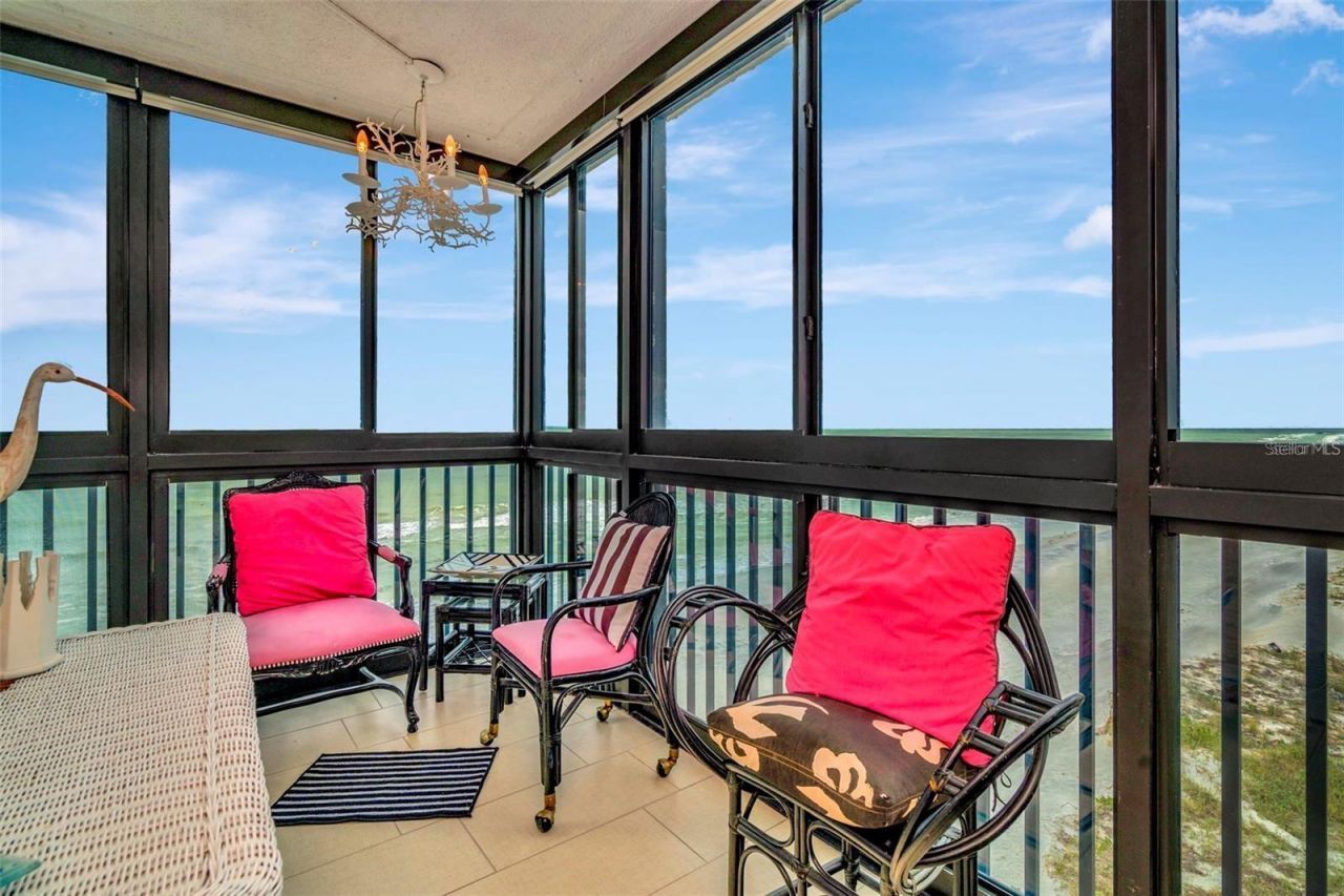 15462 Gulf Boulevard , Unit 508, Madeira Beach, FL 33708 Photo