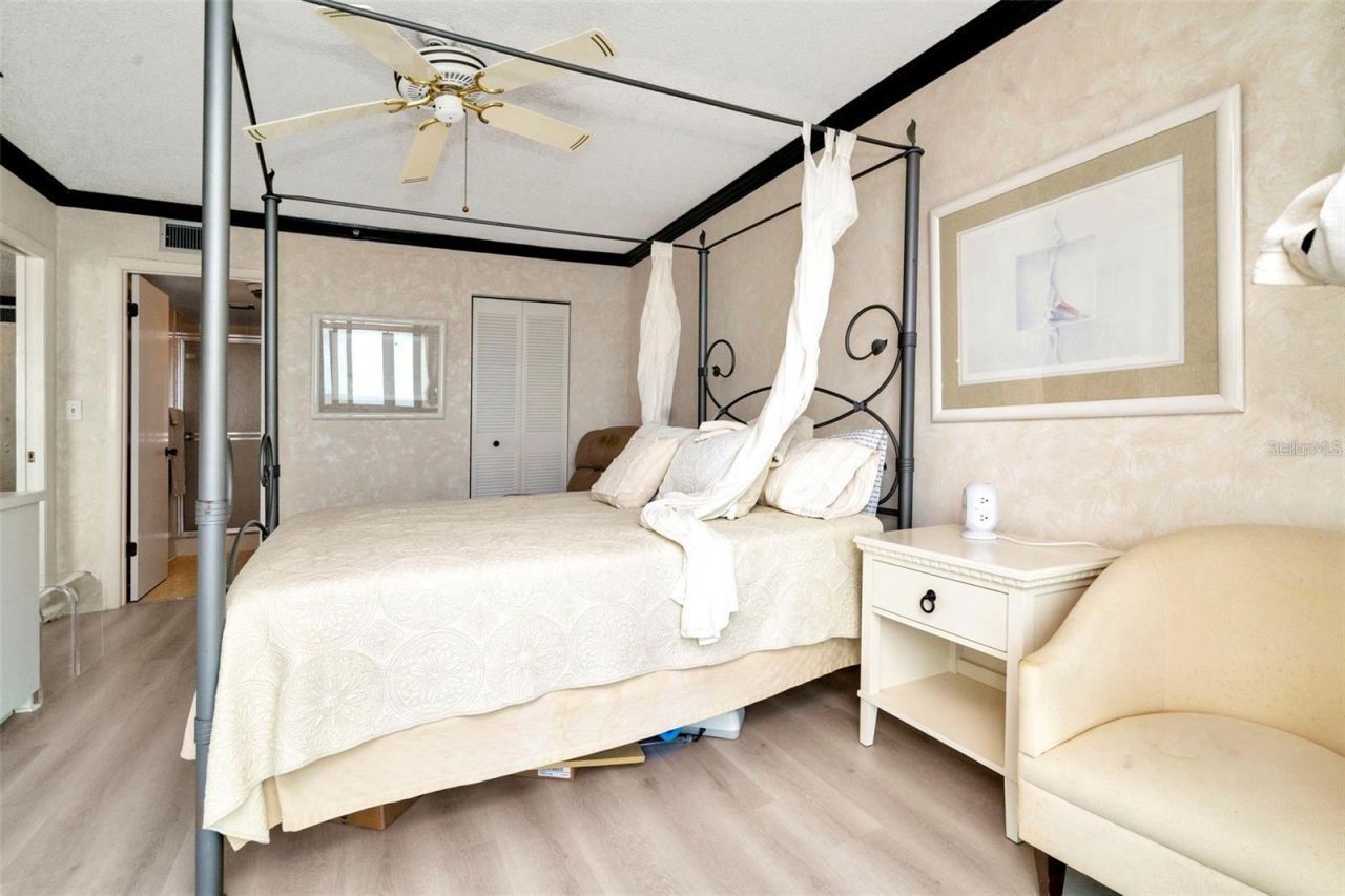 15462 Gulf Boulevard , Unit 508, Madeira Beach, FL 33708 Photo