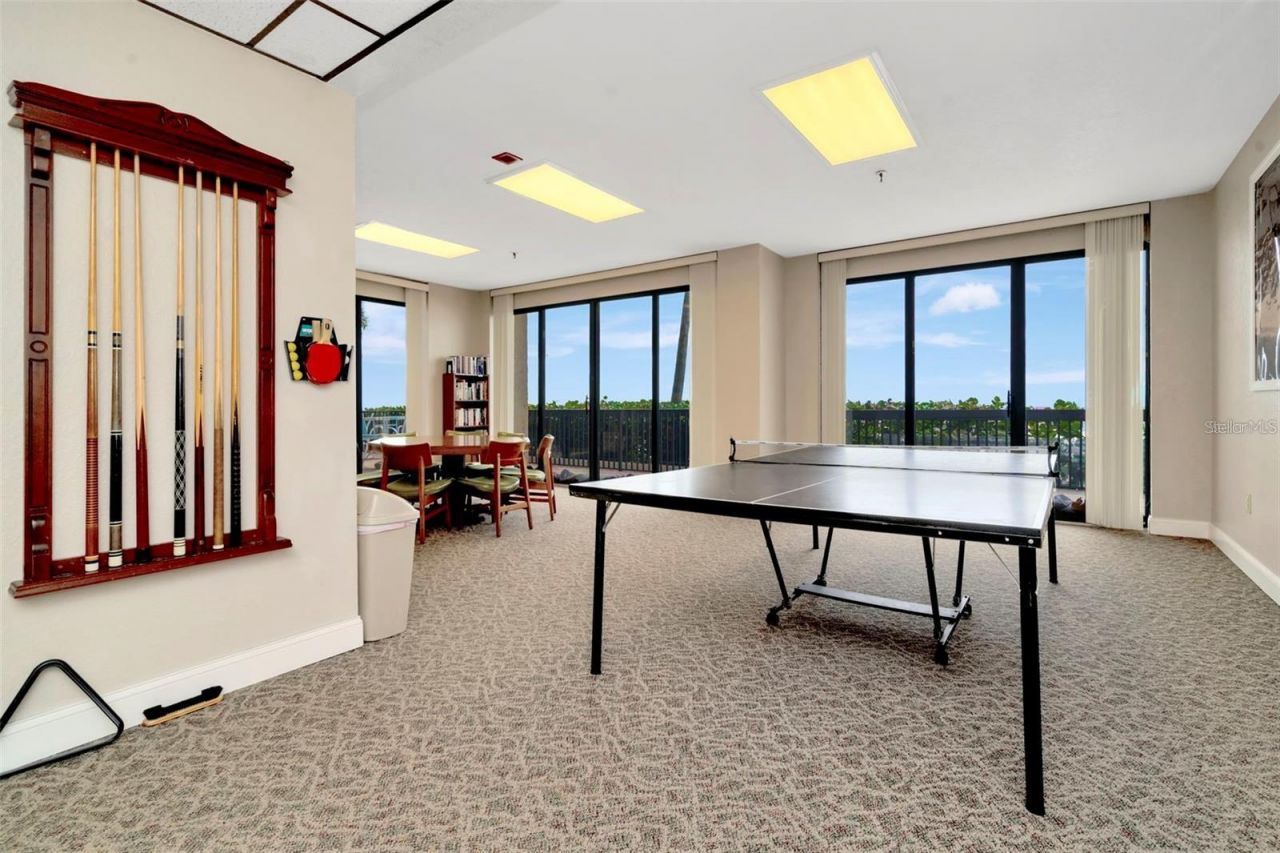 15462 Gulf Boulevard , Unit 508, Madeira Beach, FL 33708 Photo