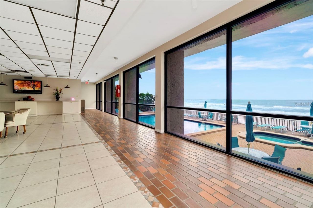 15462 Gulf Boulevard , Unit 508, Madeira Beach, FL 33708 Photo