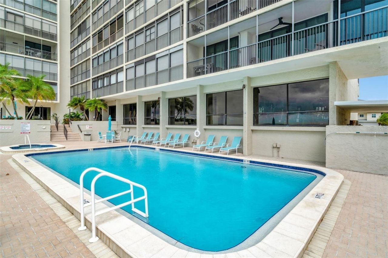 15462 Gulf Boulevard , Unit 508, Madeira Beach, FL 33708 Photo