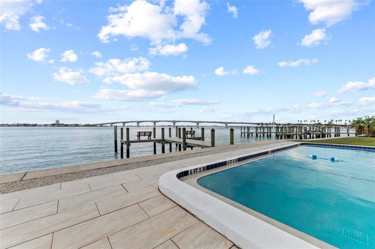 350 Golden Gate Point, Unit 61, Sarasota, FL 34236 Photo
