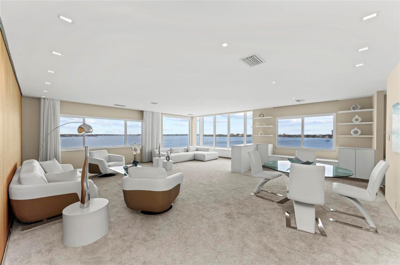 350 Golden Gate Point, Unit 61, Sarasota, FL 34236 Photo