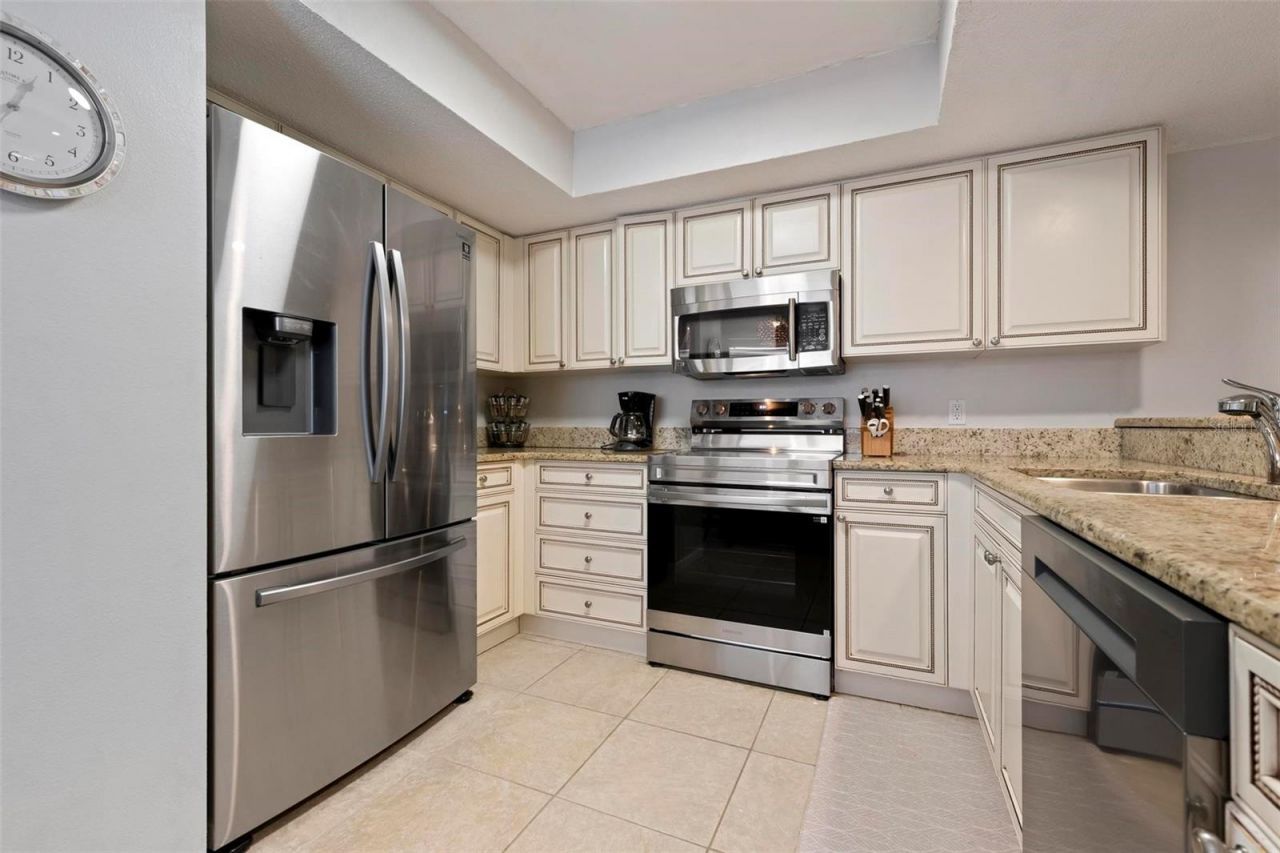 1269 Siesta Bayside Drive , Unit 1269C, Sarasota, FL 34242 Photo