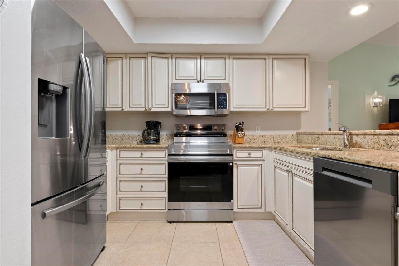 1269 Siesta Bayside Drive , Unit 1269C, Sarasota, FL 34242 Photo
