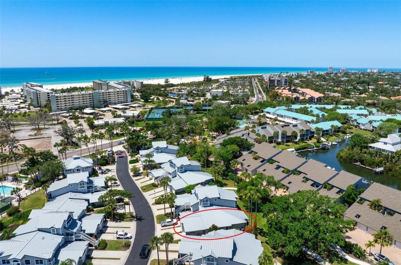 1269 Siesta Bayside Drive , Unit 1269C, Sarasota, FL 34242 Photo