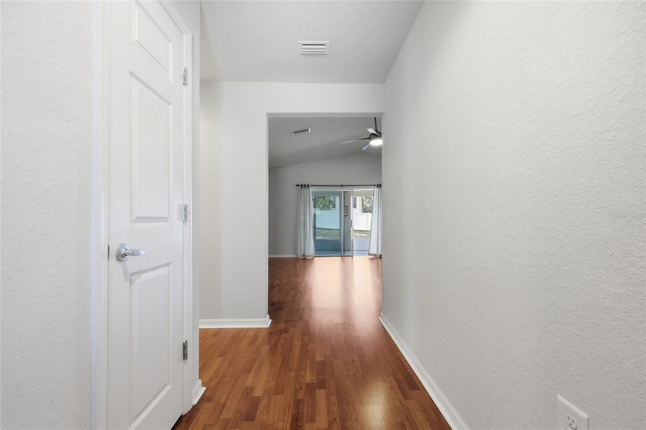 306 Stonepoint Lane , Lady Lake, FL 32159 Photo