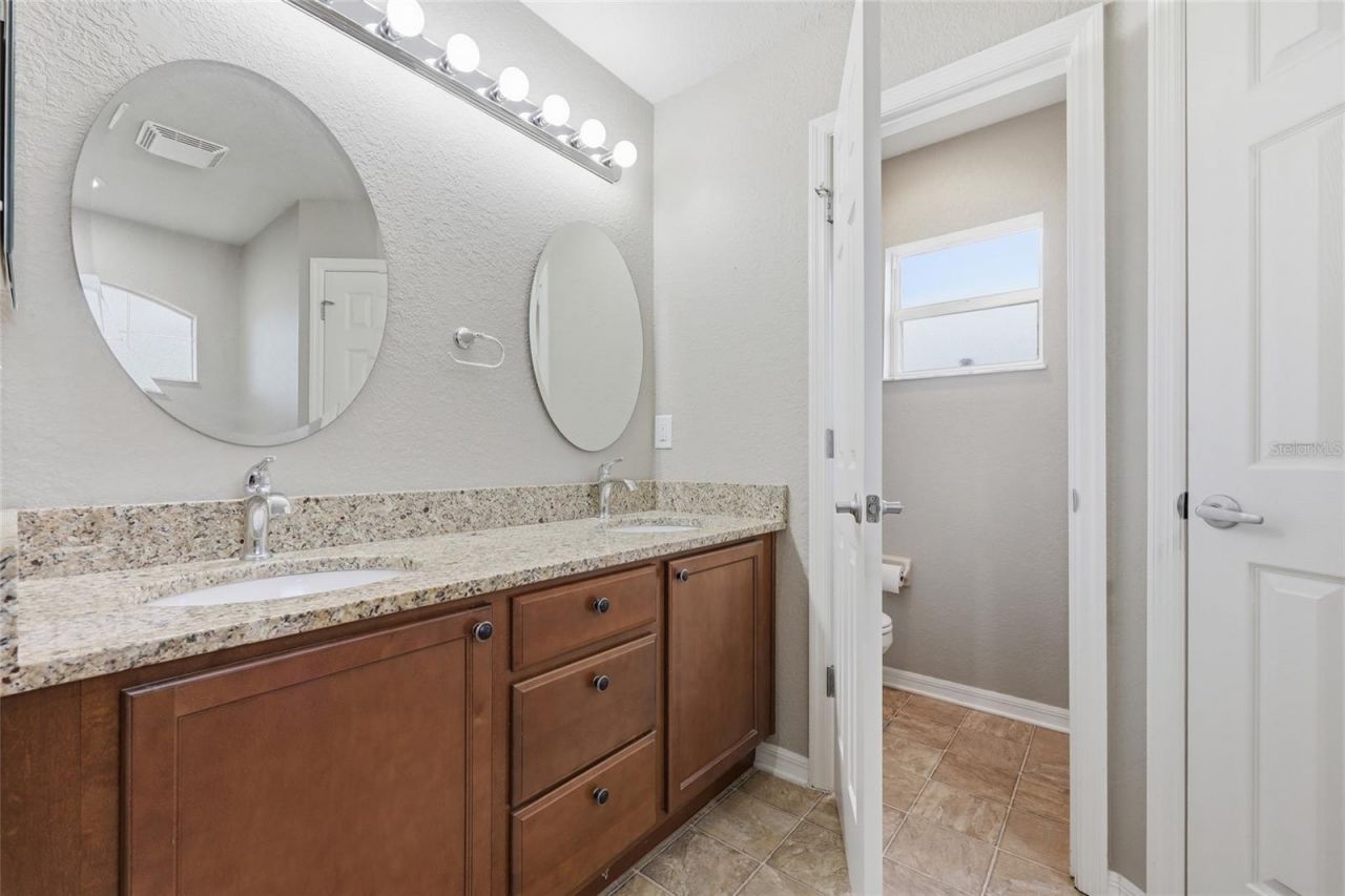 306 Stonepoint Lane , Lady Lake, FL 32159 Photo