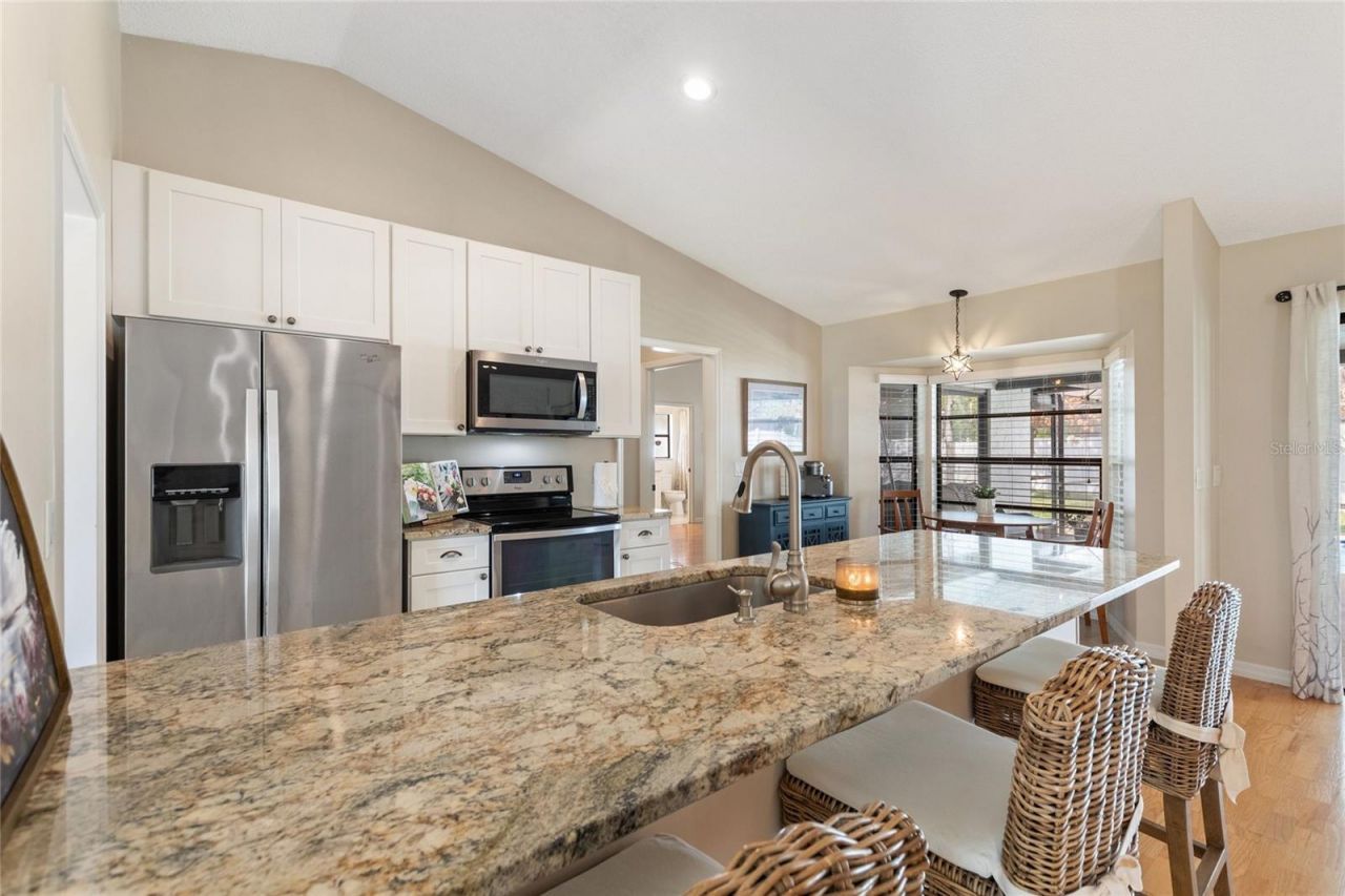932 Yellow Rose Drive, Orlando, FL 32818 Photo