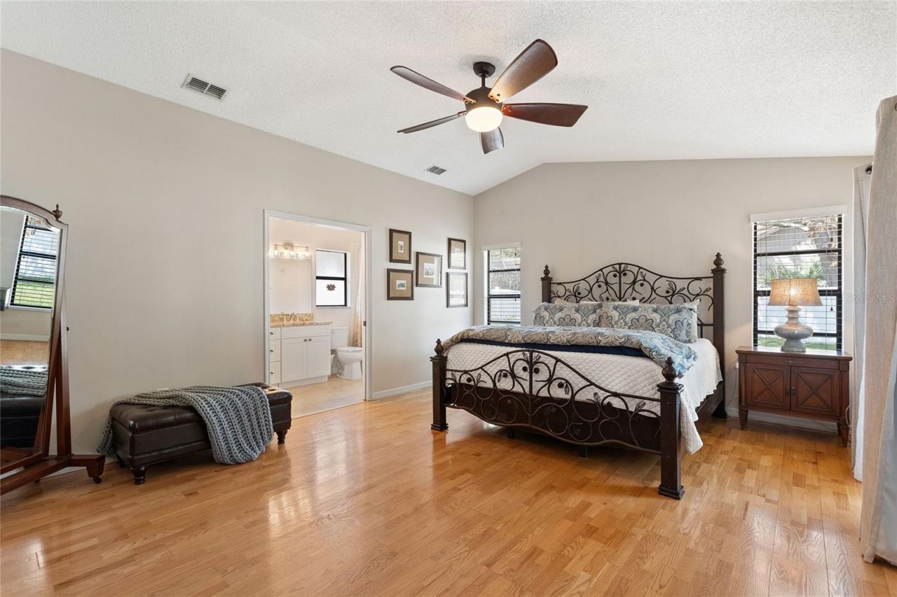 932 Yellow Rose Drive, Orlando, FL 32818 Photo