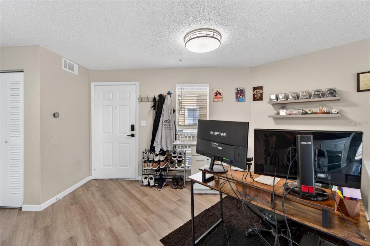 115 112th Avenue Ne, Unit 406, Saint Petersburg, FL 33716 Photo