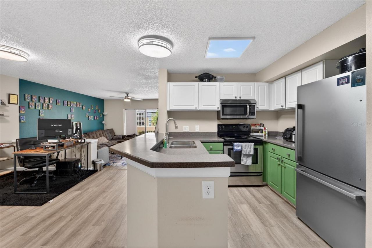 115 112th Avenue Ne, Unit 406, Saint Petersburg, FL 33716 Photo