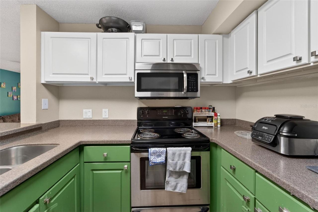 115 112th Avenue Ne, Unit 406, Saint Petersburg, FL 33716 Photo