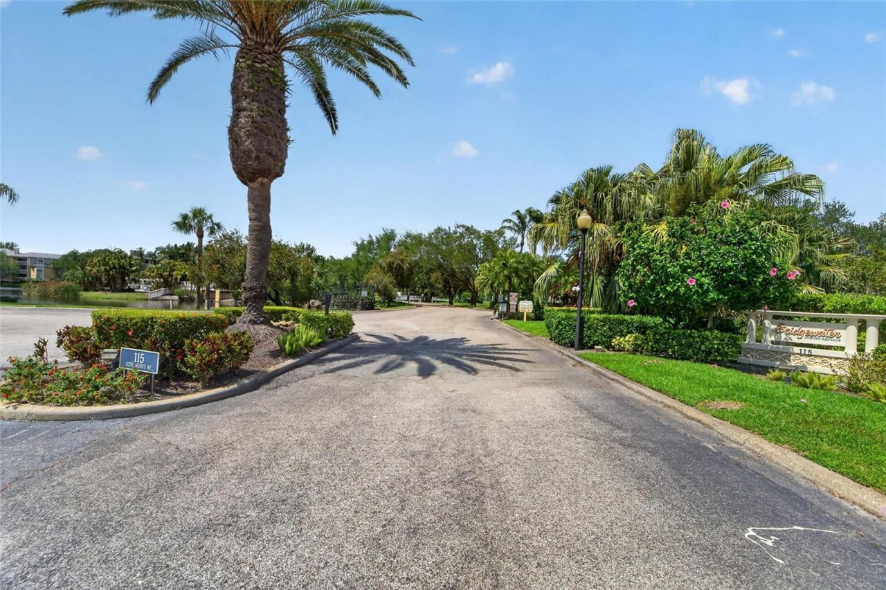115 112th Avenue Ne, Unit 406, Saint Petersburg, FL 33716 Photo