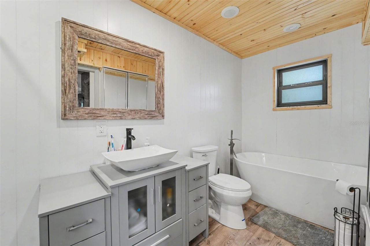 5825 S Bob White Drive, Homosassa, FL 34446 Photo