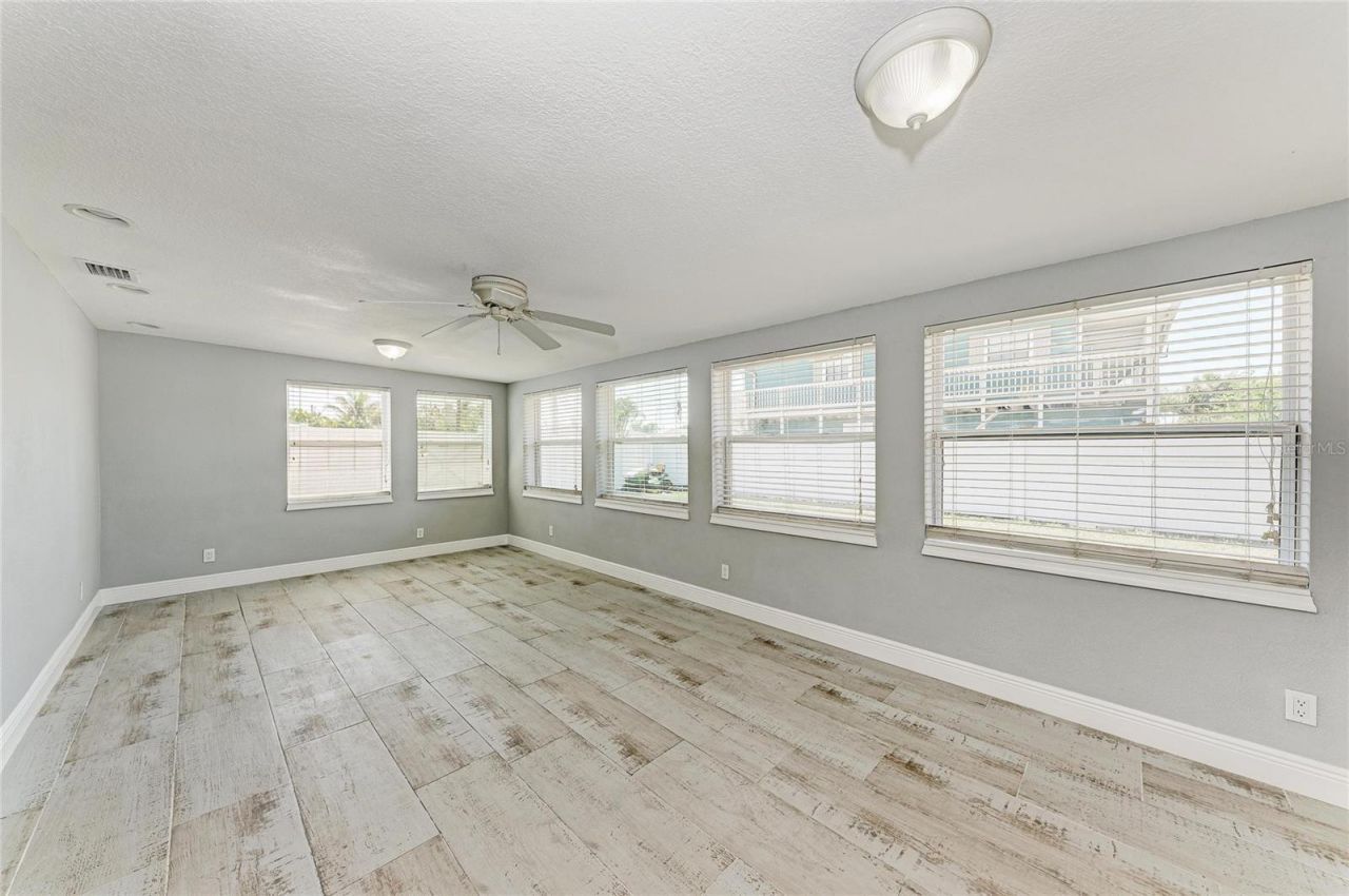 2401 10th Street W, Palmetto, FL 34221 Photo