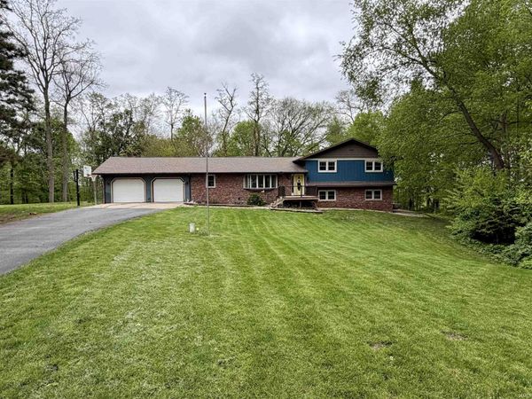 1802 S Carole Court, Peru, IN 46970