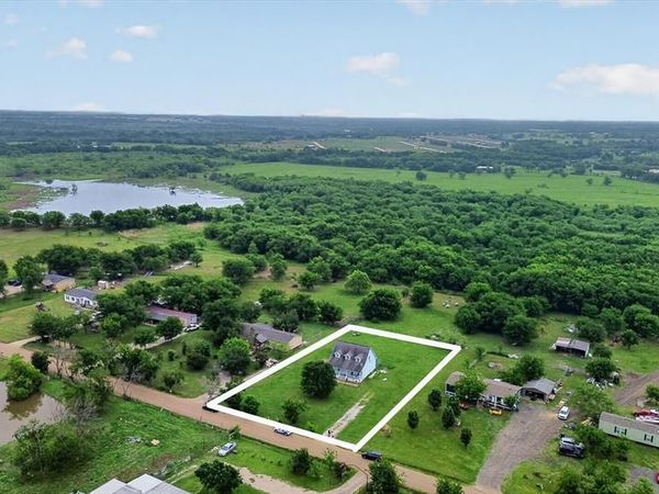 1284 County Road 101, Kaufman, TX 75142