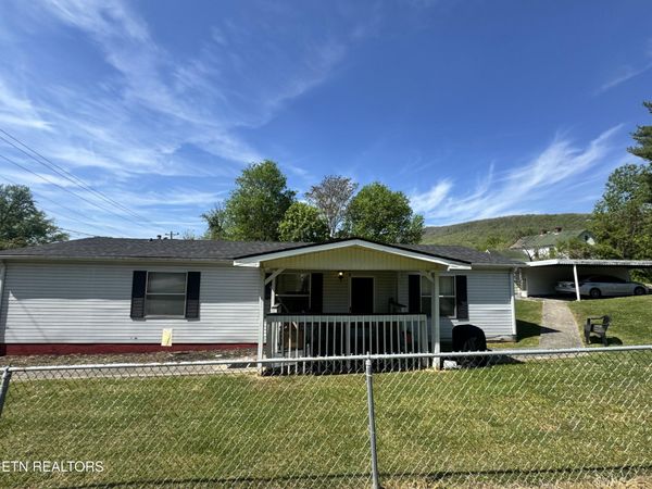 407 N Wilder Ave, Rockwood, TN 37854