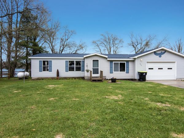 206 Autumn Road, Cadillac, MI 49601