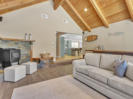 296 Red River Drive, Lake Almanor, CA 96137 Photo