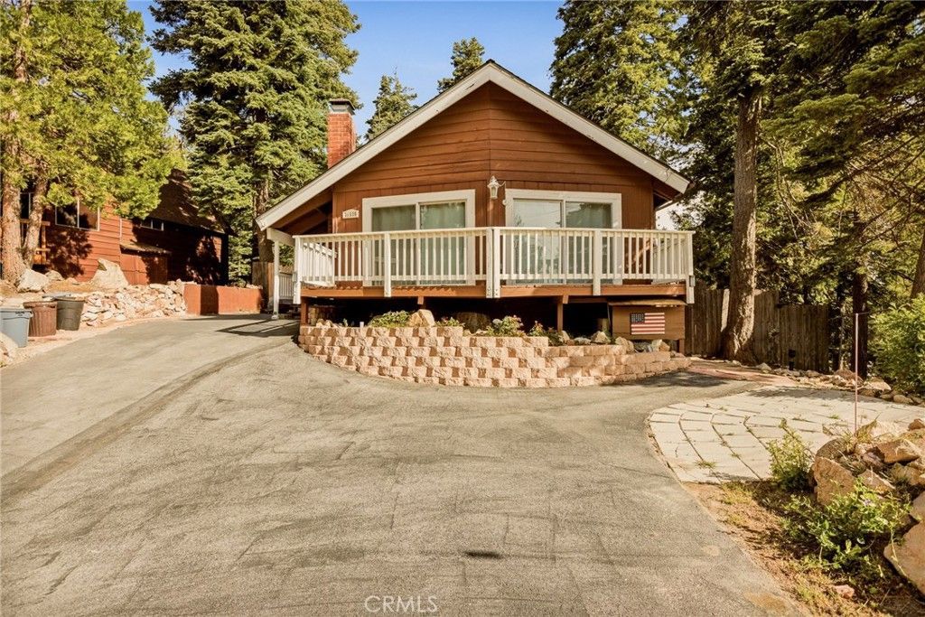 31530 Onacrest, Running Springs, CA 92382 Main Photo