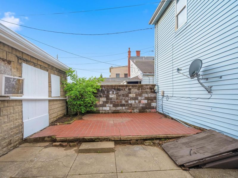 406 W 10th Street, Newport, KY 41071 Photo 17