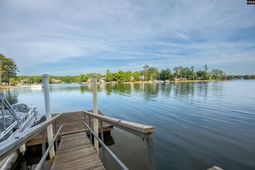 549 Shadowood Drive photo 4