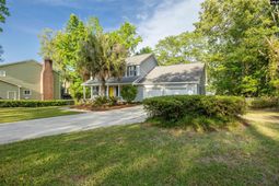 549 Shadowood Drive photo 4