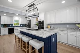 549 Shadowood Drive photo 4